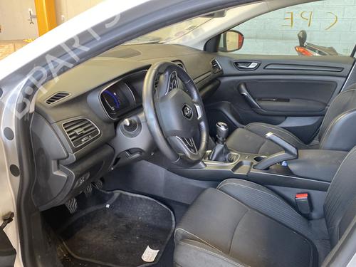 Used Parts RENAULT MEGANE IV Hatchback (B9A/M/N_) 1.2 TCe 130 (B9MR) 4480639