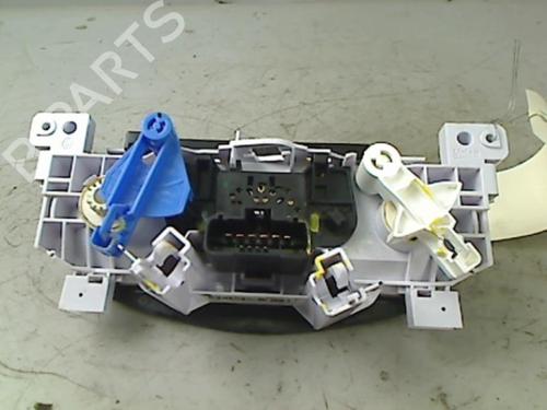 Used Climate control Climate control DACIA SANDERO [2008-2026] 25535824 25535824