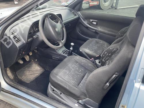 Højre baglygte PEUGEOT 306 Hatchback (7A, 7C, N3, N5) 2.0 HDI 90 | BP25551441C35 