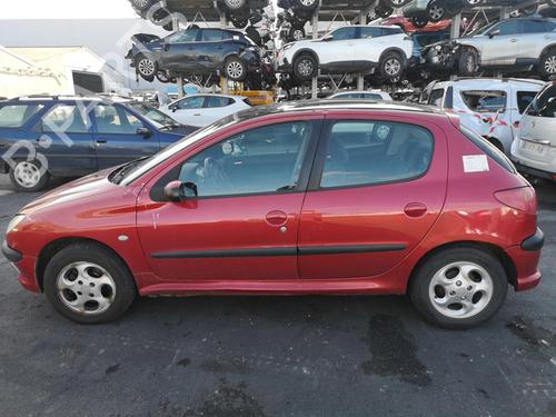 Højre forlygte PEUGEOT 206 Hatchback (2A/C) 2.0 HDI 90 | BP25561642C29 