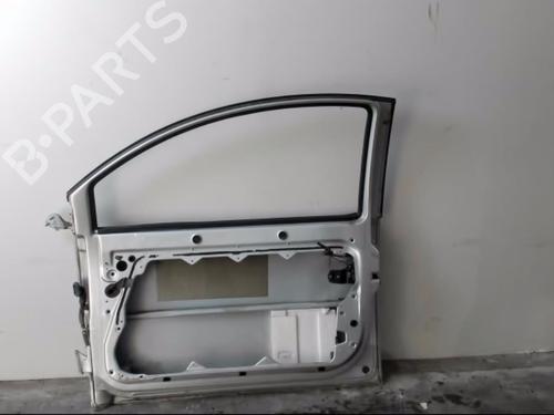 Used Right front door Right front door VW NEW BEETLE (9C1, 1C1) 1.6 (102 hp) 25516339 25516339