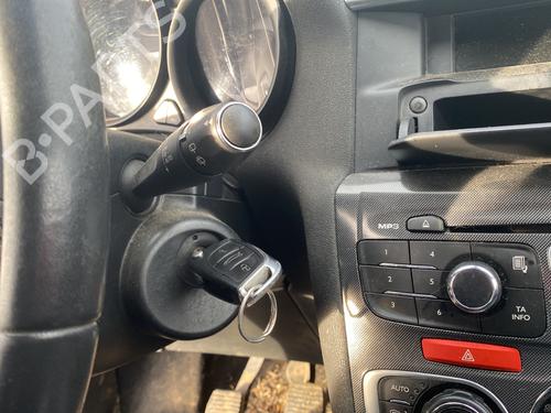 Right taillight CITROËN C4 II (NC_) 1.6 HDi 115 | BP32237808C35 - Image 25