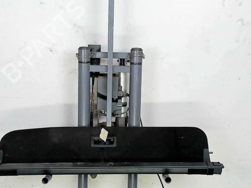 Used Rear parcel shelf RENAULT LAGUNA III Grandtour (KT0/1) 2.0 dCi (KT07, KT0J, KT14, KT1A, KT1S) (131 hp) 25577077