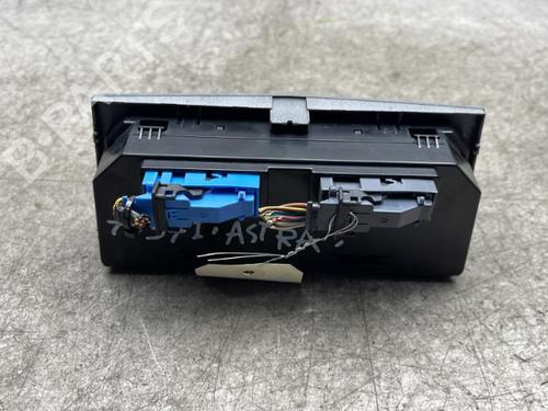 climate-control-opel-astra-h-gtc-a04-2005-2006-2007-2008-2009-2010-25501967 main image