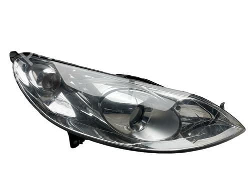 Right headlight PEUGEOT 407 (6D_) 2.0 HDi (6DRHRH) 620690
