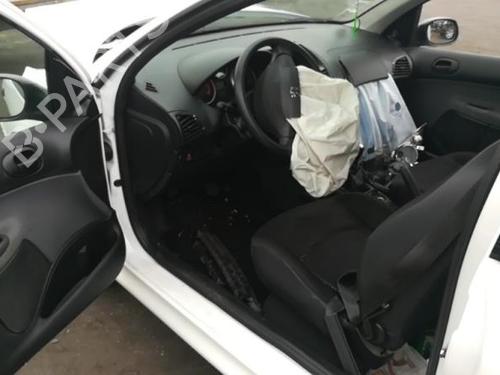 Left mirror PEUGEOT 206+ (2L_, 2M_) 1.4 HDi eco 70 | BP25577325C26