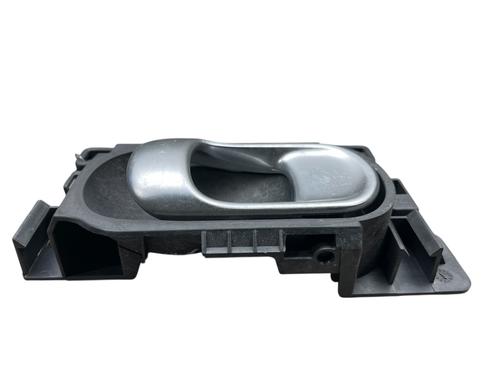 Front left interior door handle CITROËN C3 AIRCROSS II (2R_, 2C_) 1.5 BlueHDi 100 (2CYHYJ) | BP30637090I13 - Image 2
