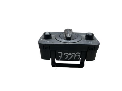 Used Headlight switch Headlight switch FORD FIESTA VI (CB1, CCN) 1.0 EcoBoost (100 hp) 32526052 32526052