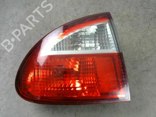 Used Left tailgate light SEAT LEON (1M1) 1.9 TDI (110 hp) 25583266