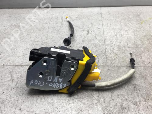 Used Front right lock KIA CEE'D (JD) 1.6 CRDi 136 (136 hp) 25546422