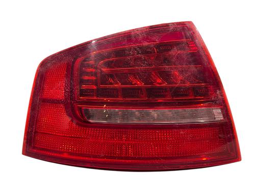 Left taillight AUDI A8 D3 (4E2, 4E8) 3.0 TDI quattro | BP27612830C34