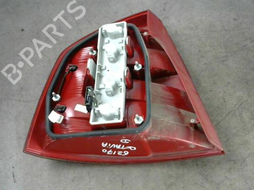 Used Right taillight SKODA OCTAVIA II (1Z3) 2.0 TDI (136 hp) 25579456