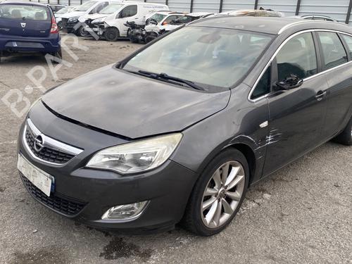 Used Parts OPEL ASTRA J Sports Tourer (P10) 1.7 CDTI (35) (110 hp) 4007751