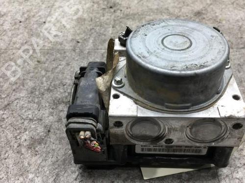 Used ABS pump RENAULT KANGOO / GRAND KANGOO II (KW0/1_) 1.5 dCi 90 (KW05, KW08, KW0G, KW11) (90 hp) 25572771