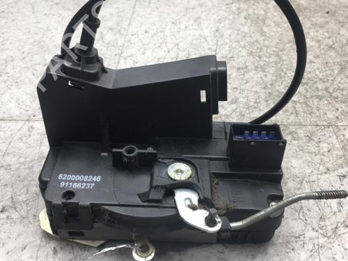 Front left lock RENAULT TRAFIC II Van (FL) 2.5 dCi 145 (FL0J) | BP25575401C98 - Image 2