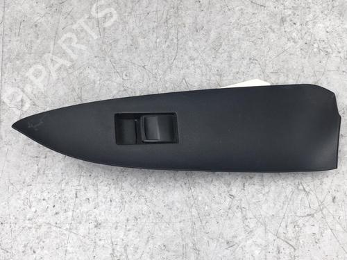 Used Left rear window switch TOYOTA RAV 4 III (_A3_) 2.2 D 4WD (ALA30_, ALA30R) (136 hp) 25533835