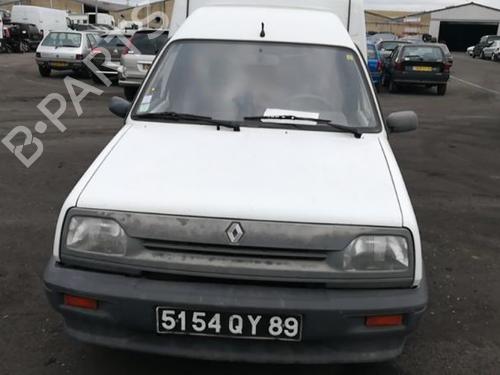 Left headlight RENAULT RAPID Box Body/MPV (F40_, G40_) 1.9 D (F40P, F40N, F40E) | BP25553671C28 
