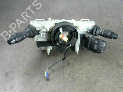 Used Switch RENAULT MEGANE III Hatchback (BZ0/1_, B3_) 1.5 dCi (BZ09, BZ0D, BZ1W, BZ29, BZ14) (110 hp) 25519748