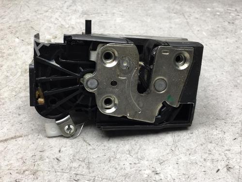 Rear right lock DACIA SANDERO II 1.5 Blue dCi 95 (B8JL) | BP25515606C99
