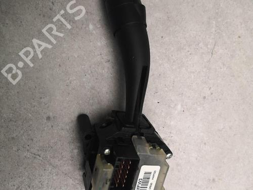 Used Steering column stalk HYUNDAI i30 (FD) 1.6 CRDi (90 hp) 25579053