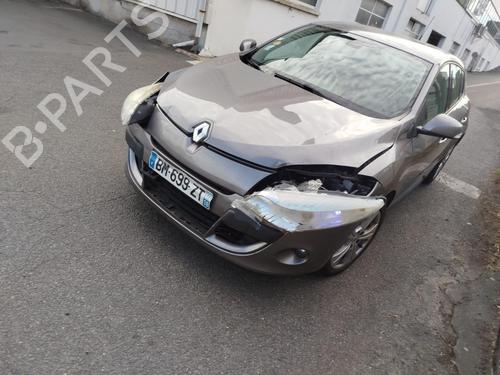 Fuse box RENAULT MEGANE III Hatchback (BZ0/1_, B3_) 1.9 dCi (BZ0N, BZ0J) | BP32339839E1 - Image 32