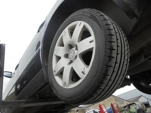Left front fog light VW PASSAT B5.5 Variant (3B6) 1.9 TDI | BP25578056C30 - Image 8