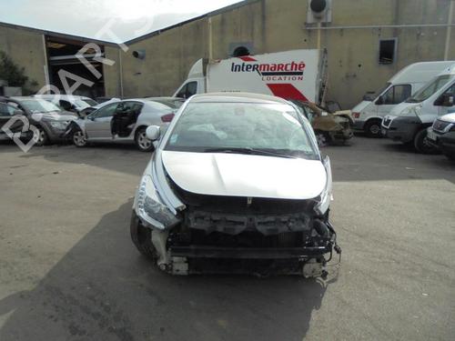 Front right interior door handle CITROËN DS5 2.0 HDi 165 | BP25577668I14 - Image 18