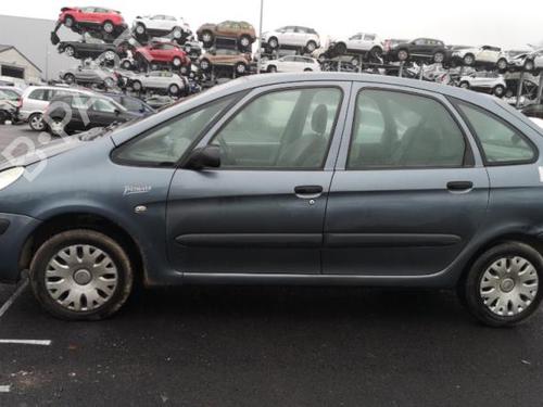 Right mirror CITROËN XSARA PICASSO (N68) 1.6 HDi | BP25524678C27