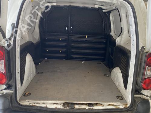 Kabinelys PEUGEOT PARTNER Box Body/MPV | BP33832355I8 - Image 47