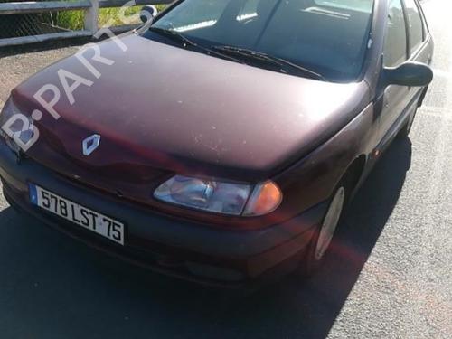 Right headlight RENAULT LAGUNA I (B56_, 556_) 1.8 (B56S/T/0) | BP25584014C29 