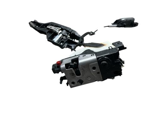 rear-left-lock-peugeot-2008-i-cu_-2013-31762015 main image