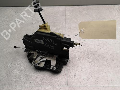 Używane Zamek drzwi przednich prawych SEAT LEON (1M1) 1.9 TDI (150 hp) 25517782