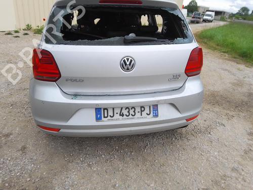 Right taillight VW POLO V (6R1, 6C1) 1.4 TDI | BP25572672C35 