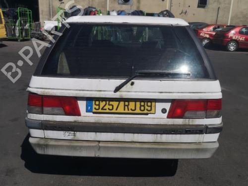 Brugte PEUGEOT 405 II Break (4E) 1.8 (101 hp) 2496525