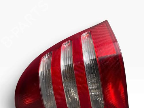 Used Right taillight Right taillight MERCEDES-BENZ C-CLASS T-Model (S203) C 220 CDI (203.208) (136 hp) 40205372 40205372