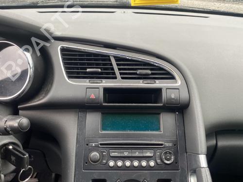 Left tailgate light PEUGEOT 3008 I MPV (0U_) 1.6 HDi | BP25542430C79 