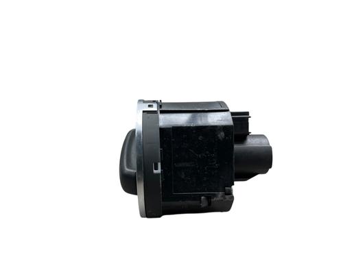 headlight-switch-audi-a8-d3-4e2-4e8-2002-2003-2004-2005-2006-2007-2008-2009-2010-27612844 main image