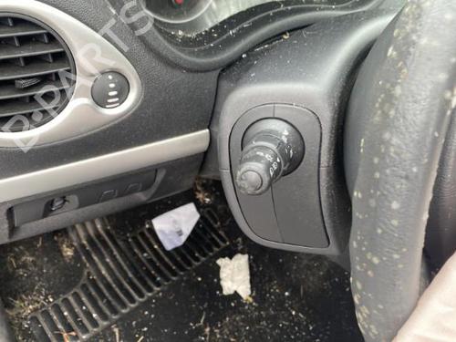 Right front window switch RENAULT CLIO III (BR0/1, CR0/1) 1.5 dCi (BR17, CR17) | BP25573046I26 - Image 9