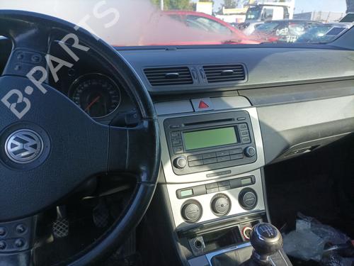 Left taillight VW PASSAT B6 Variant (3C5) 1.9 TDI | BP25996475C34  - Image 16