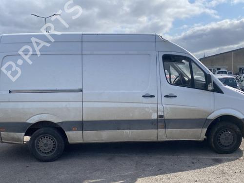 Front right lock MERCEDES-BENZ SPRINTER 3-t Van (B906) 209 CDI (906.611, 906.613) | BP25507108C97 