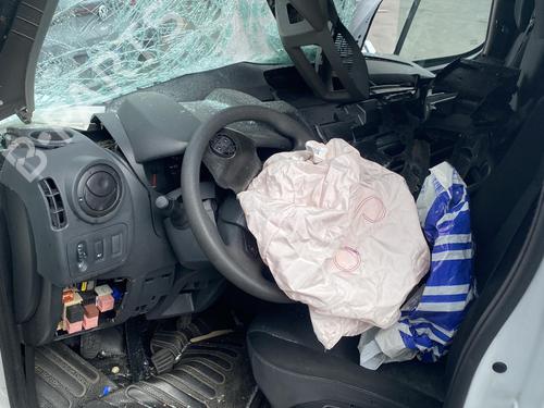 Left front fog light RENAULT MASTER III Van (FV) 2.3 dCi 145 FWD (FV0E, FV0F, FV0H, FV02, FV0M, FV0S,... | BP25573745C30  - Image 6