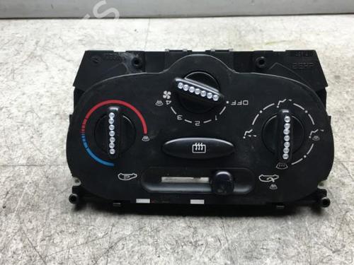 Climate control PEUGEOT 206+ (2L_, 2M_) 1.4 HDi eco 70 | BP25571071I5 