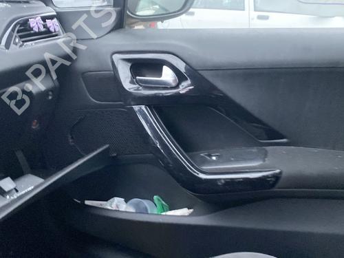 Front right interior door handle PEUGEOT 208 I (CA_, CC_) 1.4 HDi | BP31751759I14 