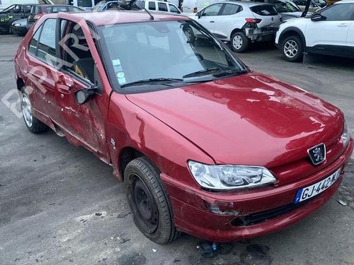 Left headlight PEUGEOT 306 Hatchback (7A, 7C, N3, N5) 1.8 16V | BP25546480C28 