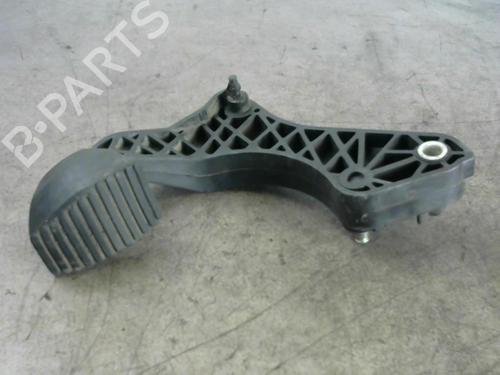 Used Clutch pedal PEUGEOT 307 (3A/C) 1.6 HDi (90 hp) 25559432