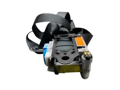 Used Front right seatbelt Front right seatbelt TOYOTA YARIS (_P13_) 1.4 D (NLP130_, NLP130) (90 hp) 30855840 30855840
