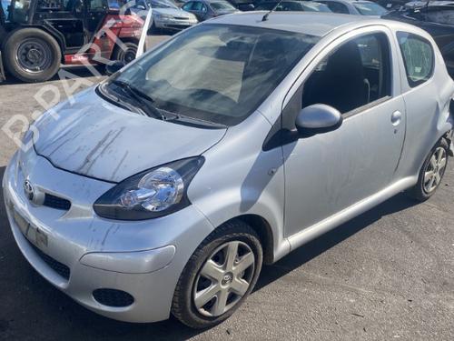 Left sun visor TOYOTA AYGO (_B1_) 1.0 (KGB10_, KGB10R) | BP25548128I1  - Image 20