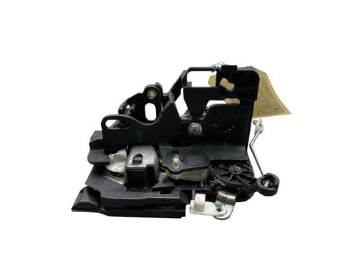 front-right-lock-dacia-sandero-ii-2012-29993593 main image