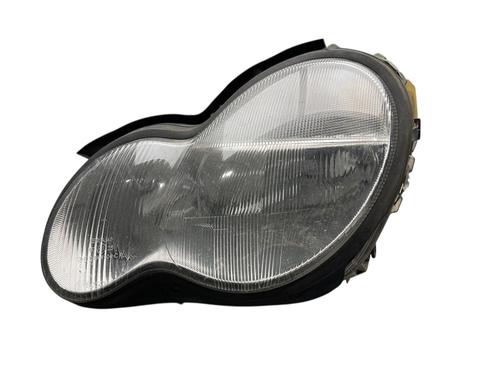 Used Left headlight MERCEDES-BENZ C-CLASS (W203) C 220 CDI (203.006) (136 hp) 28809540