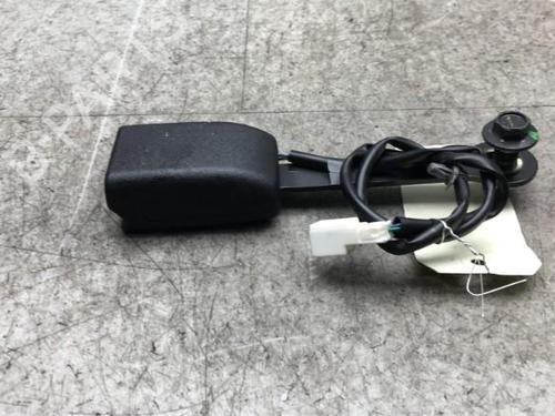 Seat buckle NISSAN MICRA IV (K13K, K13KK) 1.2 | BP25541431I32 